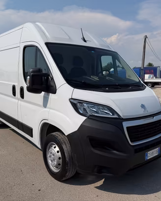 Peugeot boxer furgone euro 6C km 12.910