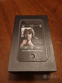 Apple ipod touch Lennon legend