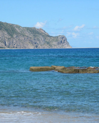 Billocale fronte mare