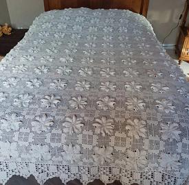 copriletto matrimoniale all uncinetto 