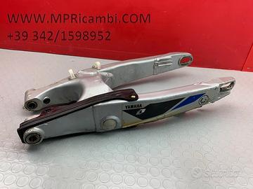 FORCELLONE POSTERIORE YAMAHA YZF 426 2001 2002 YZ4
