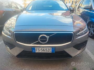 volvo v60 D3 business plus ultimo tipo