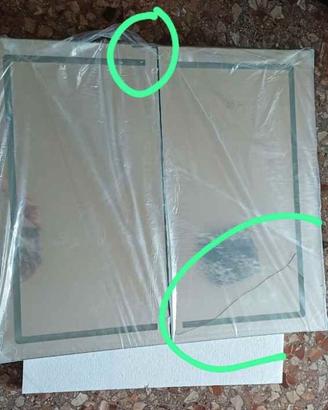 Specchio contenitore  per bagno dim80 x 70 x 14 cm