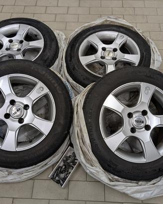 Cerchi auto 15 pollici