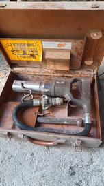 Pistola vibrante pneumatica SPIT 704