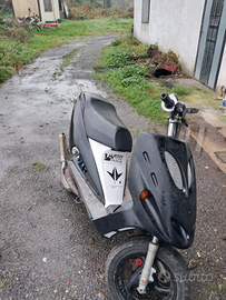 Malaguti Phantom F12