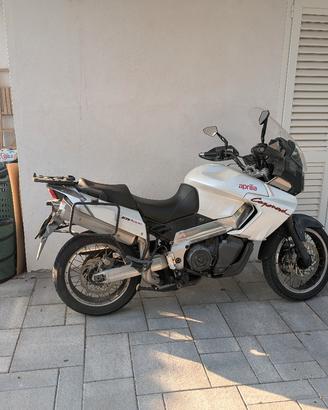 Moto Aprilia ETV 1000 Caponord