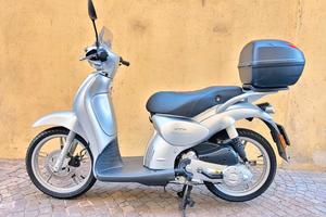 Aprilia scarabeo