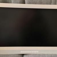 TV IKEA Uppleva 32” con supporto a muro