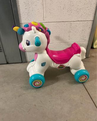 Cavalluccio unicorno clementoni