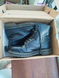 scarponi Dr Martens