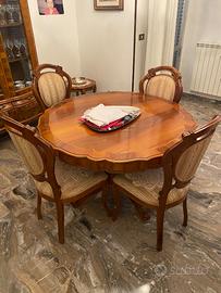 Soggiorno completo in stile antico legno noce