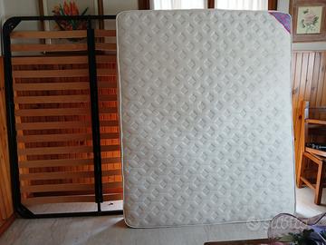 Rete e materasso matrimoniale
