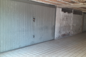 Garage circa 60 mq