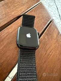 Apple Watch serie 7 con copertura Apple Care +