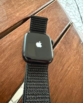 Apple Watch serie 7 con copertura Apple Care +