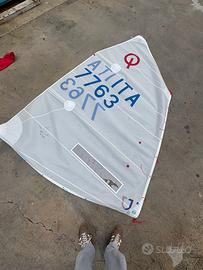 Vela optimist