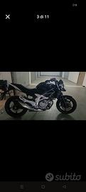 Suzuki  gladius sfv 650 
