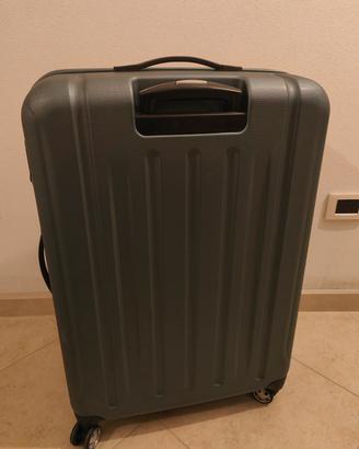 valigia Roncato in fibra
