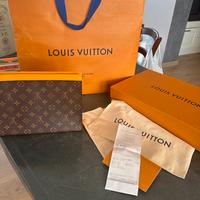 Pochette Louis Vuitton