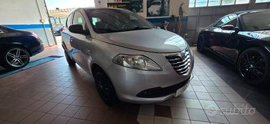 Lancia Ypsilon 1.2 Elefantino ecochic Gpl 69cv *ga