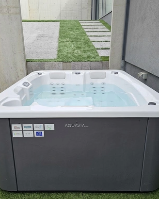 Aquavia Touch Spa Vasca Idromassaggio
