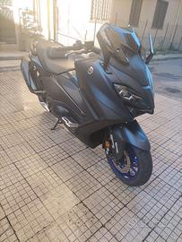 Yamaha T MAX 560 Icon Blue