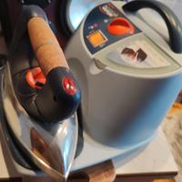 ferro da stiro a vapore con caldaia