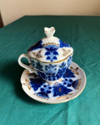 Tazzina porcellana William Collection.