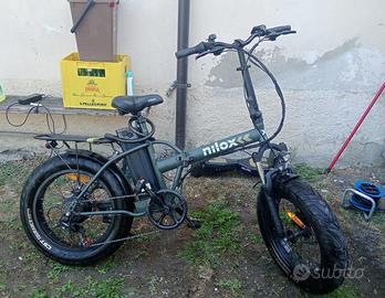 Bicicletta elettrica Nilox 8 plus