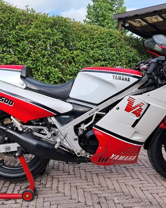 YAMAHA RD 500 LC