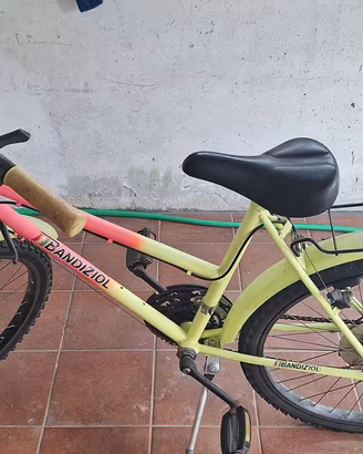 BICICLETTA BIMBO/A. 40 EURO