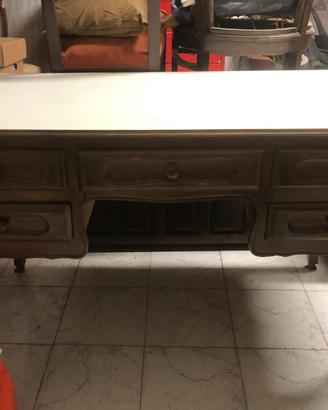 Scrivania vintage da riciclare/restaurare