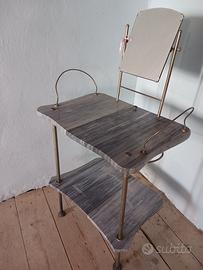 Tavolino da trucco in marmo