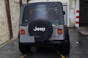 Jeep wrangler 2500 benzina