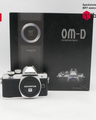 Olympus OM-D E-M10 II