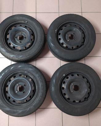 Gomme estive 175/65R14 82T Firestone