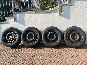 Gomme e cerchi invernali Ceat 195/65 R15