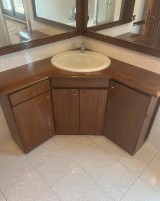 Mobile bagno ad angolo in legno