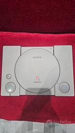 Playstation 1 + cavi, joypad e memory card