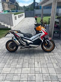 X-adv 750 (2020)