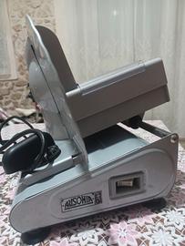 affettatrice piccola 