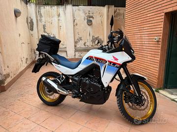Honda XL 750 Transalp 2025 (aprile 2026)