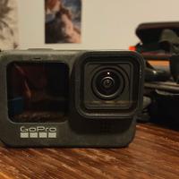 GoPro Hero 9 con accessori originali 