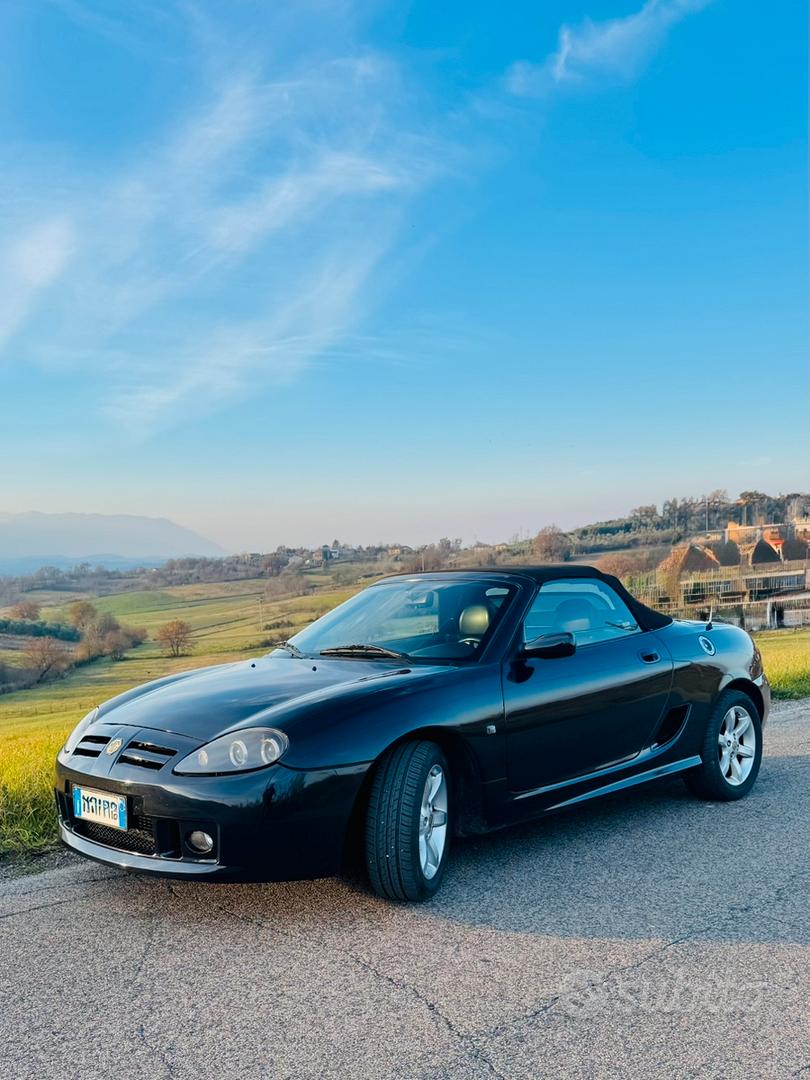 MG Tf 2002 photo 3