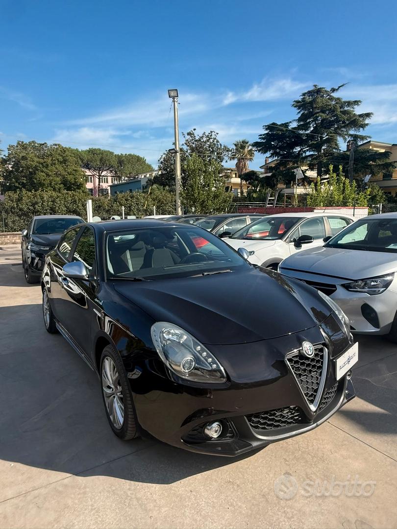 Alfa Romeo Giulietta 2017 photo 2