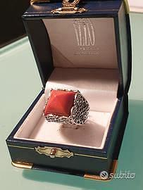 Anello Oro bianco Corallo di Sciacca MASSIMO IZZO