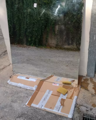 specchi senza cornice