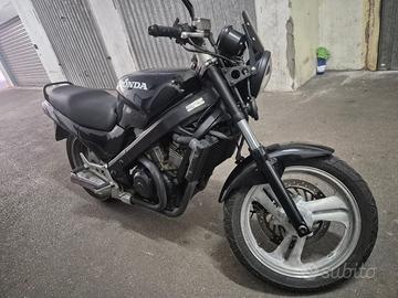 HONDA REVERE NTV 650