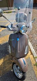 vespa primavera 125